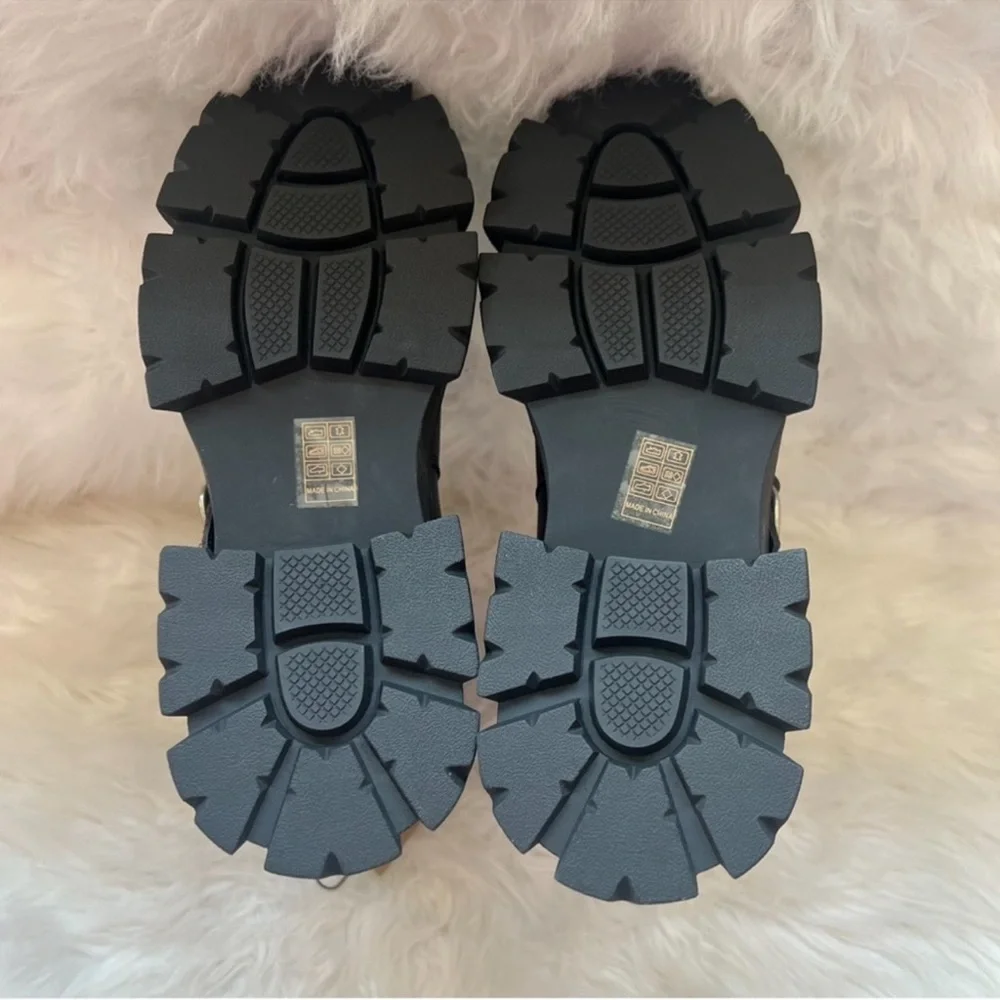 ❤️SOLD❤️ Steve Madden Chunky Sole Platform Moto Combat Boots in Black Leather - Picture 9 of 11